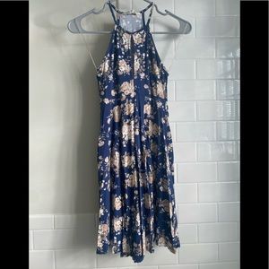 American Eagle Soft & Sexy Floral Dress, Size XXS.  Used- in great condition